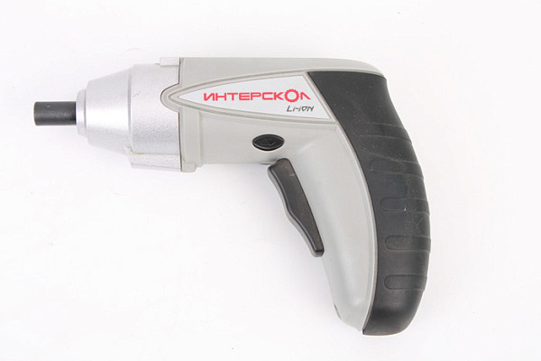 Отвертка аккумуляторная ИНТЕРСКОЛ ОА-3,6Ф (Li-ion, 3,6V) блистер 433.0.2.00