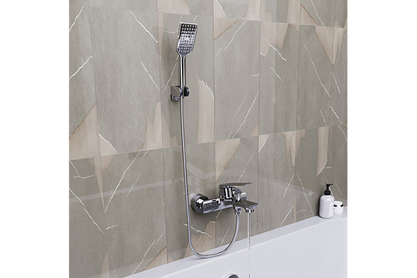 Смеситель для ванны 35k MIXLINE ML25-01 Real (Латунь,Высота излива 11см,Картридж 35мм)