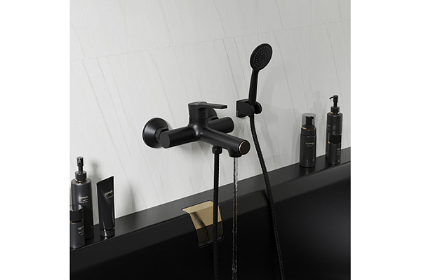 Смеситель для ванны 35k MIXLINE ML23-01 Round Black (Латунь,Длина излива18см,Картридж 35мм,ЧЕРНЫЙ)