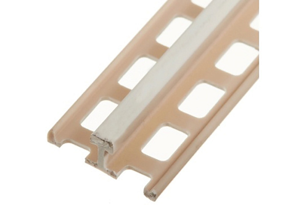 Маяк пластиковый штукатурный Идеал (6мм.х3,0м) 