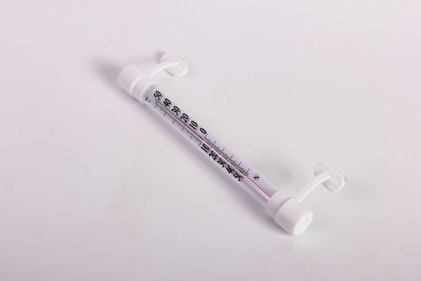 Термометр уличный для пласт.окон стекл ЛИПУЧКА Т-5 в п/э уп (1/50)