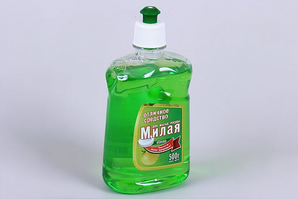 Жидкое средство для мытья посуды Милая Яблоко 500мл (542)