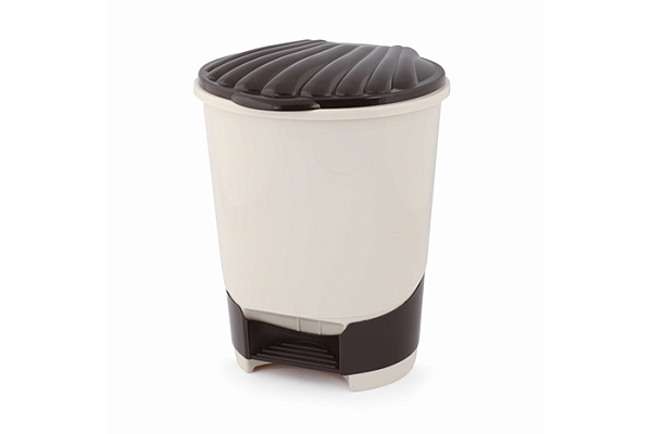 Ведро для мусора с педалью 10л слоновая кость г.Октябрьский М7993