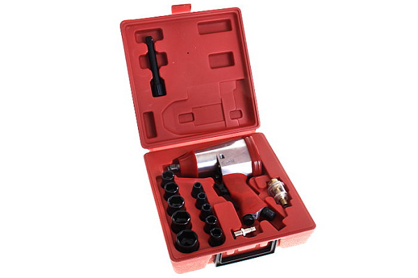 Пневмогайковерт ELITECH ударный (141л/мин, 6.3бар, 312Нм, 7000об/мин, кейс, аксесуары) 0704.012800