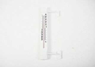 Термометр уличный для пласт.окон стекл.ЛИПУЧКА ТБ-223 в картоне