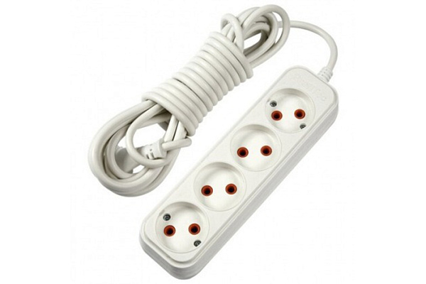 Удлинитель 1,5м 4гн. ProfiTec ST сет TURBO  б/з ПВС 2*0,75 10A бел (ABS-пласт) (1010400002)