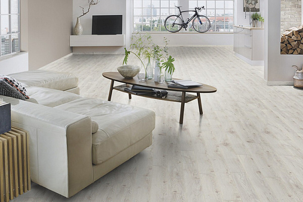 Ламинат Кроношпан Vintage Classic Дуб Шантилли 33 класс, толщина 10мм, 1,73м²=7шт (5953)