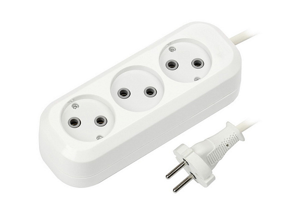 Удлинитель SmartBuy, 3 гн. 7м. 10А/2,2кВт без заземления ПВС 2х1,0 (SBE-10-3-07-N)/30(424)