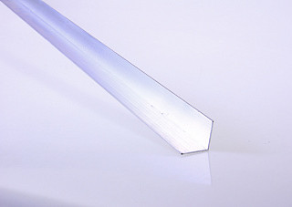 Алюминиевый угол (20х20х1,2мм) (2м)