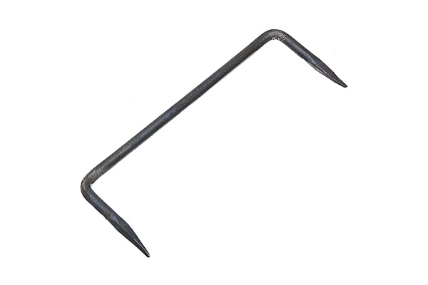 Скоба строительная кованая d=10мм. 30х7см. (коробка 100 штук)