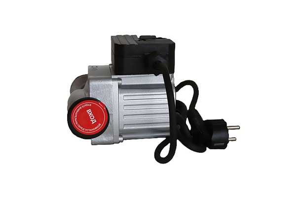 Насос циркуляционный VRT VR 25-4 180, 72/53/38 Вт, с гайками (696)