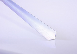 Алюминиевый угол (25х25х1,2мм) (2м)