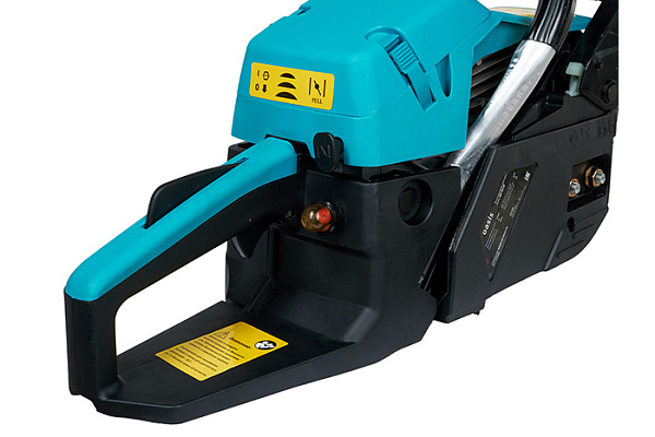 Бензиновая цепная пила Oasis PRO GS-5618 (2800вт. 3.8 л.с. 45см. 0.325 72зв. 6.3кг.)