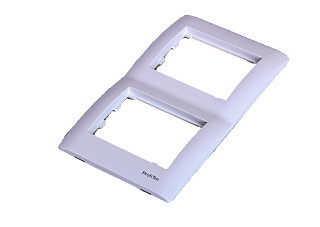 Рамка Profitec Corsa ST бел GLOSS 2СП верт (PC-пласт) (910138)