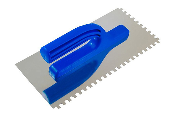 Гладилка Remocolor зубчатая нержавеющая сталь,130х270мм, зуб 4х4мм пластиковая рукоятка (27-1-004)